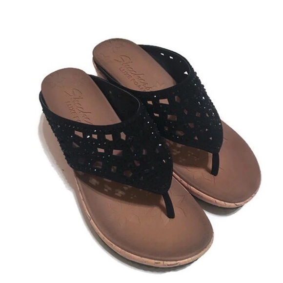 Skechers Shoes - Women’s Skechers Sandals size 8